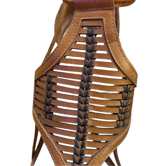 Leather woven Vince Camuto block heels - Picture 5 of 7